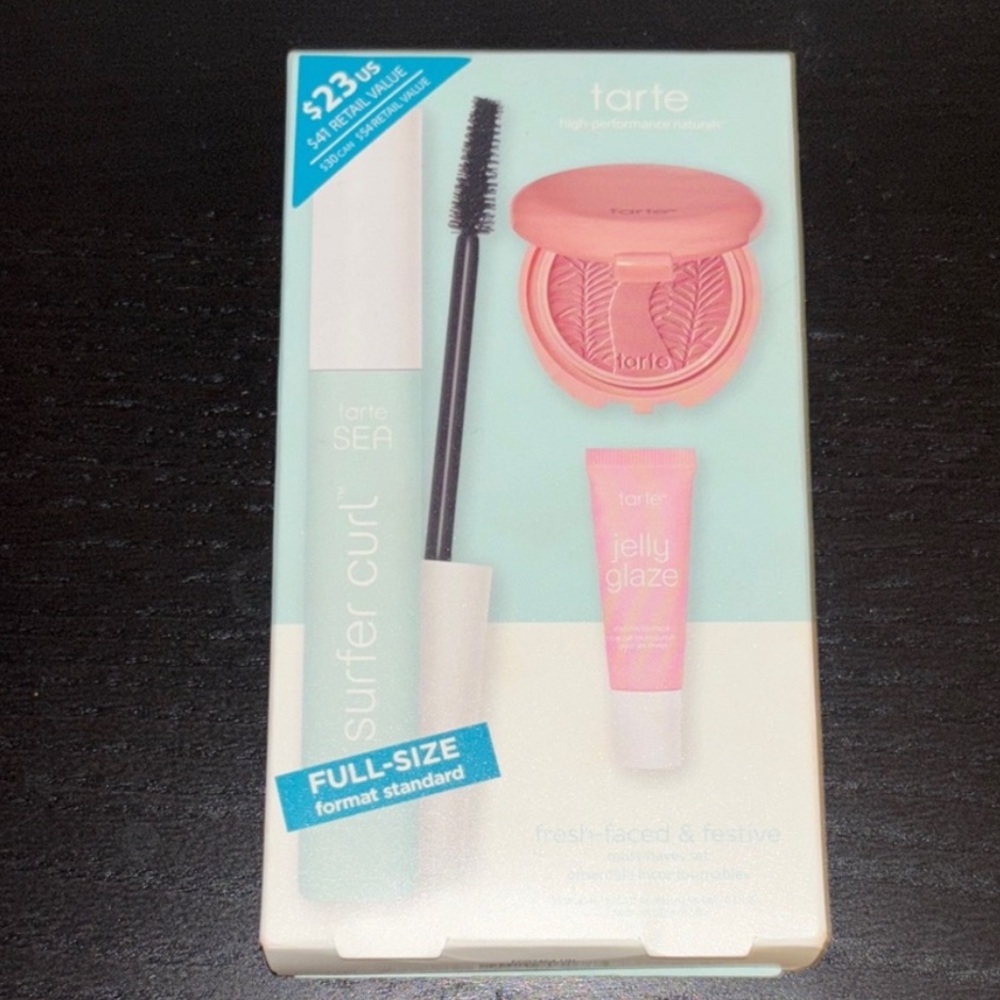 New Tarte Sea Surfer Curl Mascara and Jelly Glaze Set in Mint and Pink